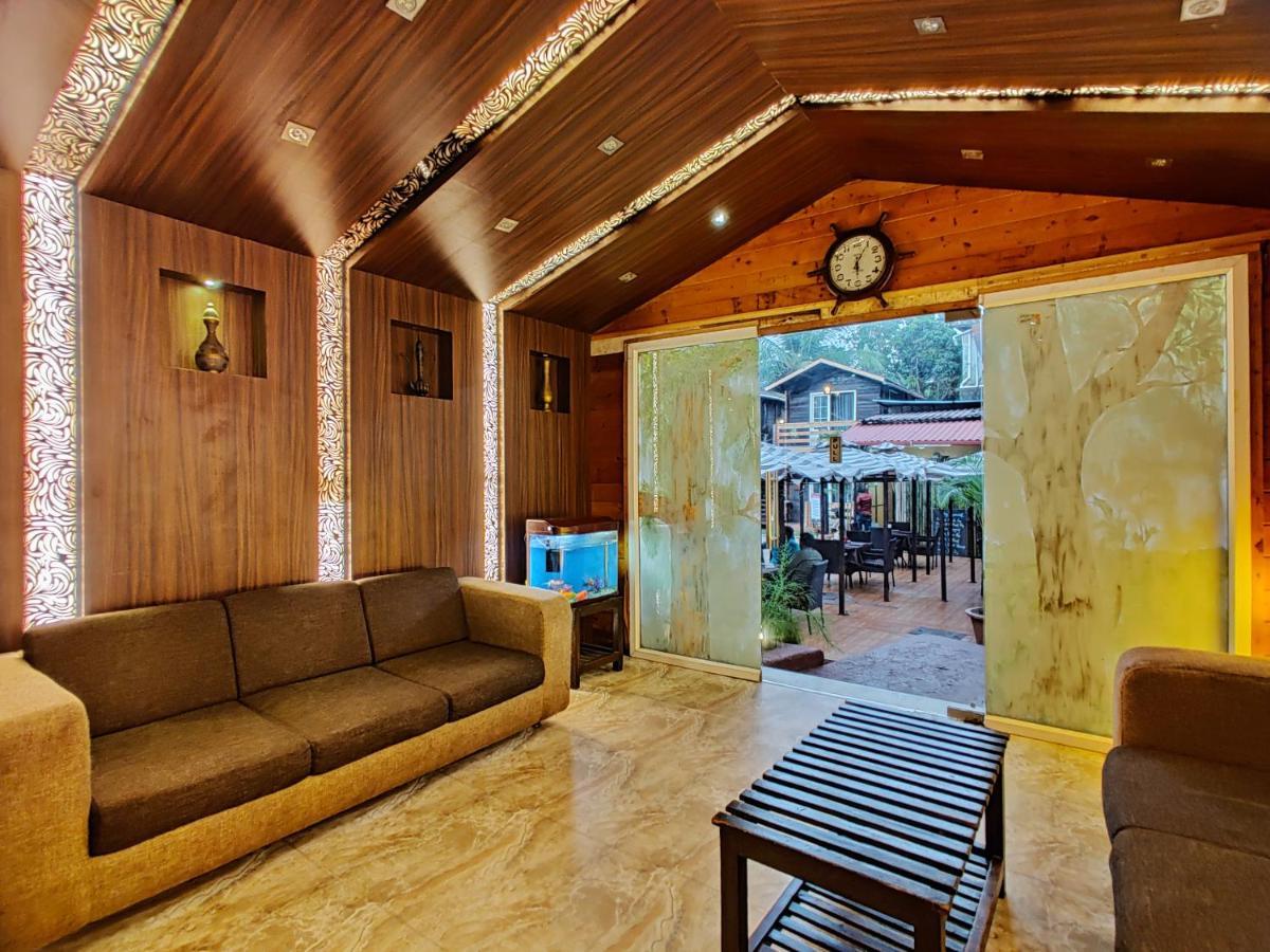 La Vie Woods- Couples/Families Only Villa Калангуте Екстериор снимка