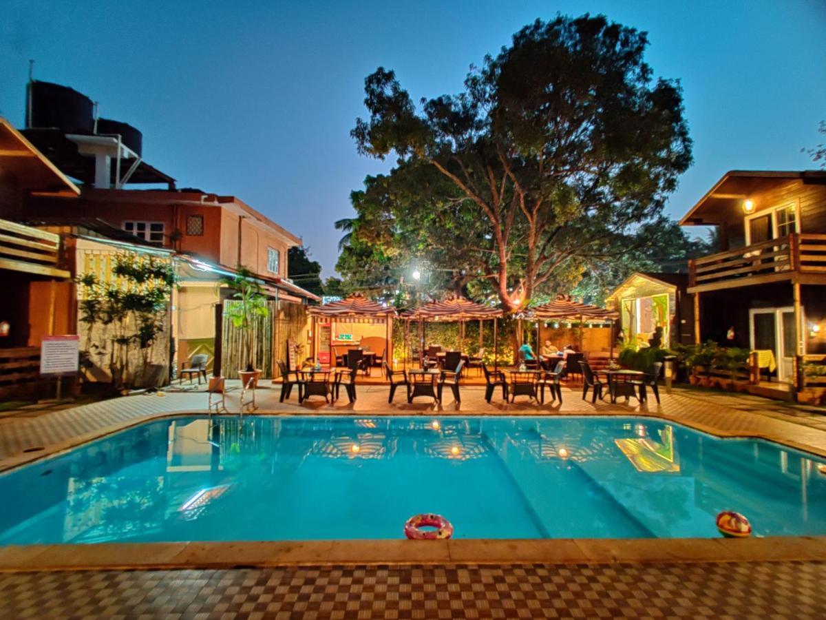 La Vie Woods- Couples/Families Only Villa Калангуте Екстериор снимка
