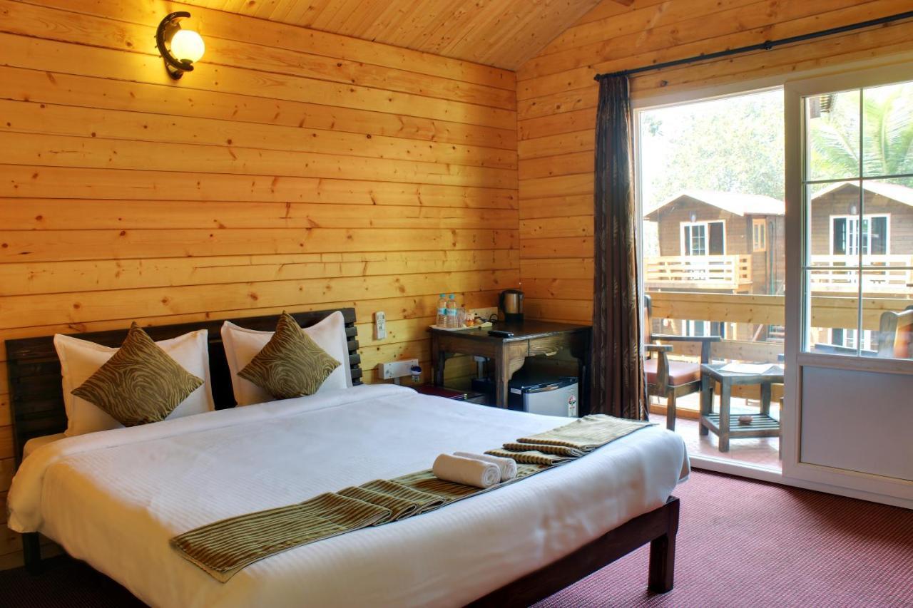 La Vie Woods- Couples/Families Only Villa Калангуте Екстериор снимка